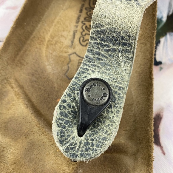 Birkenstock Silver Double Strap Sandals Size 39 - Picture 10 of 16